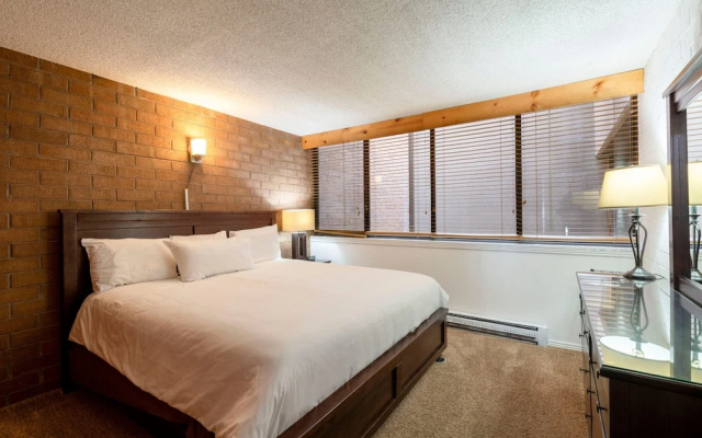 Park Avenue 1 Bedroom Condominiums