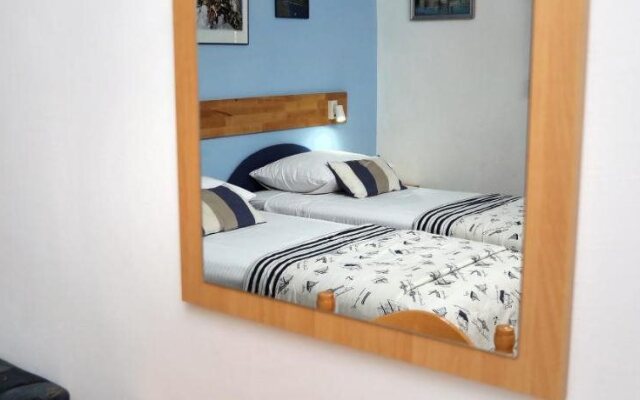 Stela Apartments