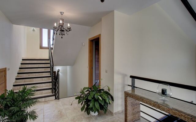 Villa Sofía Golf 15 Min From Puerto Banús