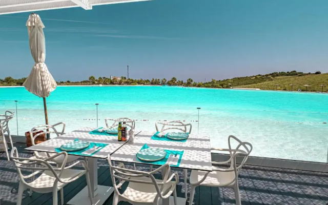 2237-Modern apt with private beach