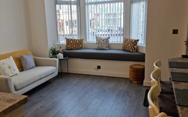 Sundown Holiday Apartment by Sasco