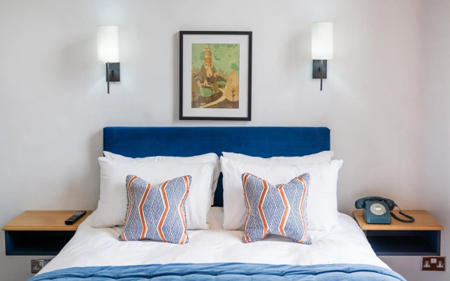 Rodney Hotel