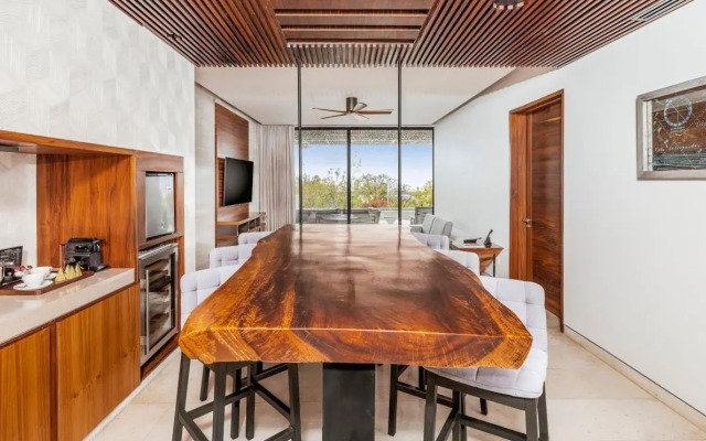 Solaz A Luxury Collection