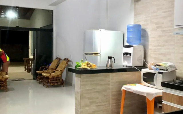 Casa agradável próx ao rio e restaurant, 4 quartos