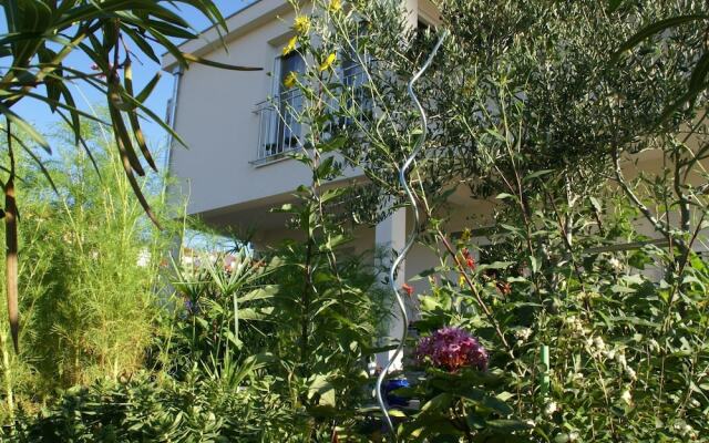 Homely Apartment In Trogir Near Beach