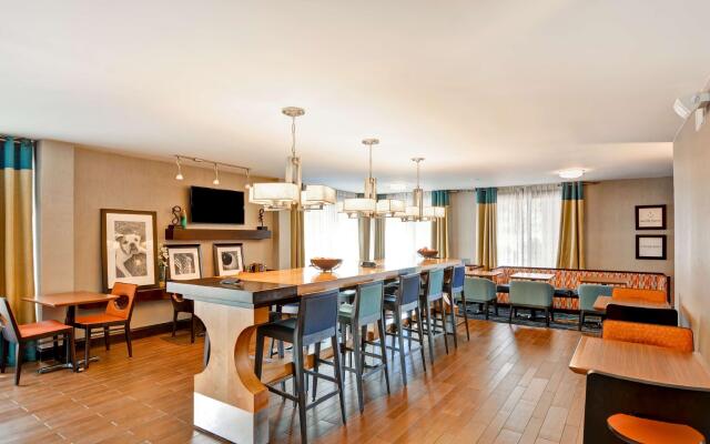 Hampton Inn Columbia-I-26 Airport