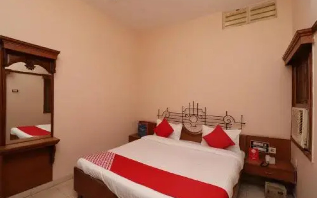 OYO 29010 Hotel Saiom Palace