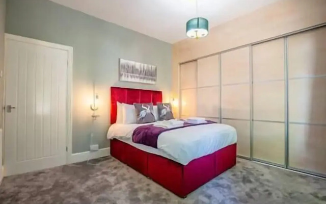 Host Stay Somerset Road House