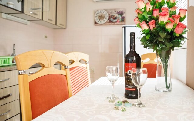 Apartments Jela