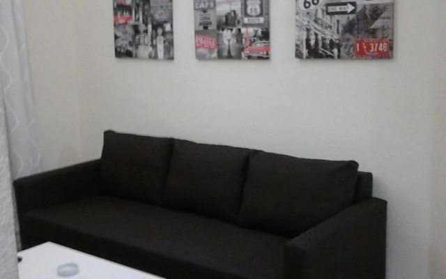 APARTMENTSUITESPAIN Beach Economy