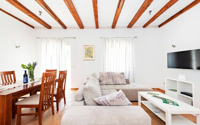 Charming House With Pool 10 Min From Sibenik