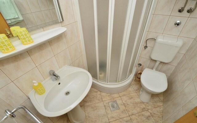 Awesome Home in Dubrovnik With Wifi and 2 Bedrooms
