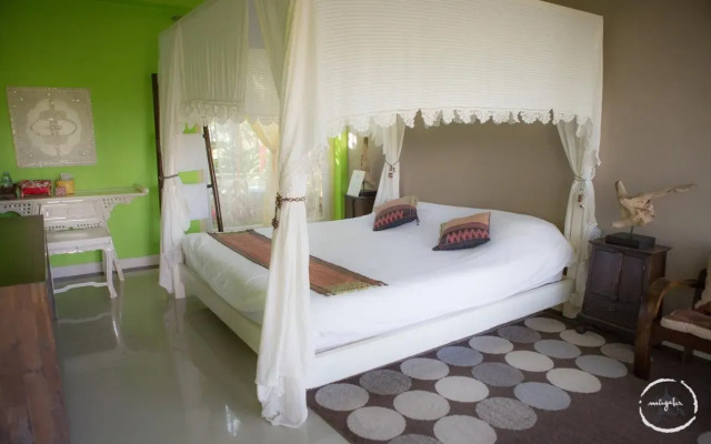 Mingalarpar Resort