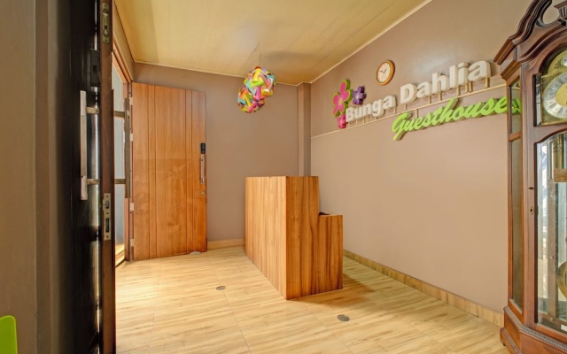 Hotel O Gambir Near Juanda Station Formerly Bunga Dahlia