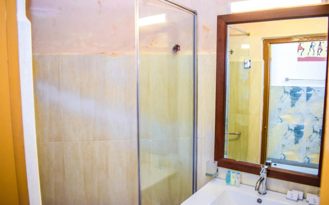 The Youth Hostel - It's a Youth Fame