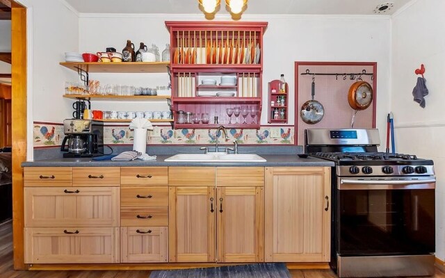 031 - Paradise Pines