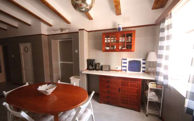 Rent&Dream Villa Malaga Manila