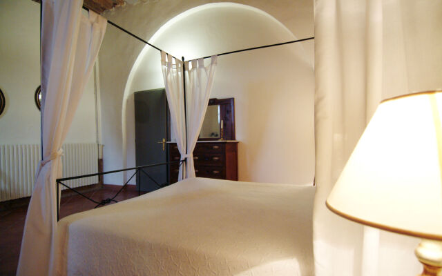 Antico Casale di Montegualandro & Spa