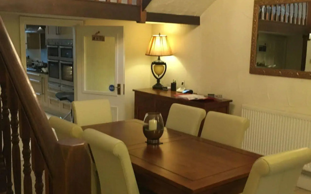 Bridge Farm Hotel