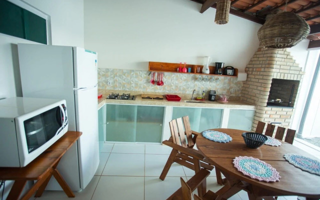 Chal com Mezanino 400m do mar e rea Gourmet