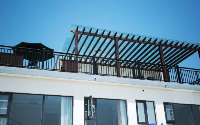 Lianyungang One Step Away Seaview Homestay