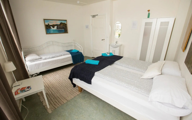 Central Guesthouse Reykjavik
