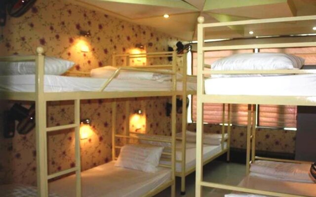 Friendly Backpackers Hostel