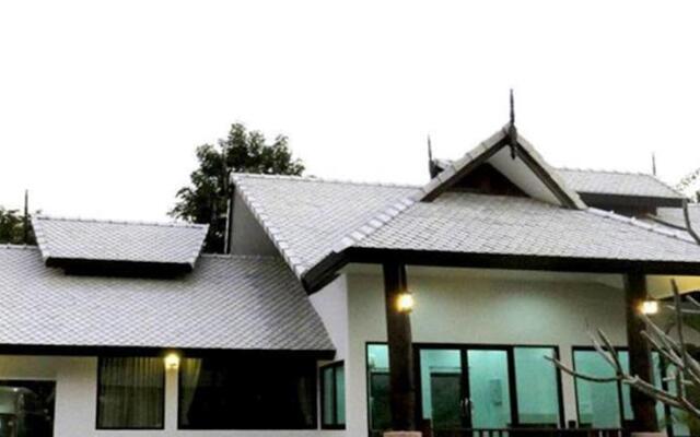 Phoom Resort & Spa