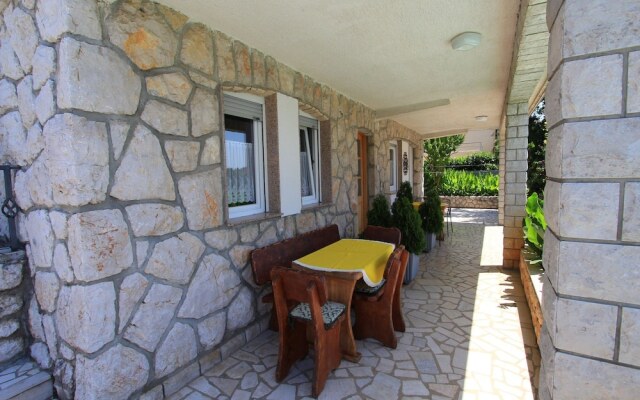 Apartment Elena