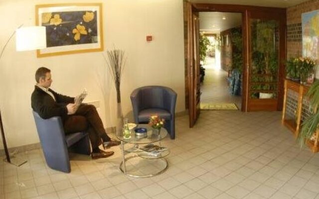 Hôtel AGENA Lille Aéroport Lesquin