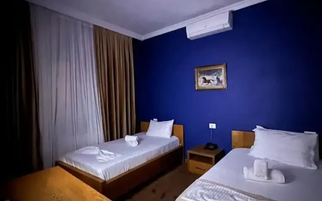 Akropoli Hotel