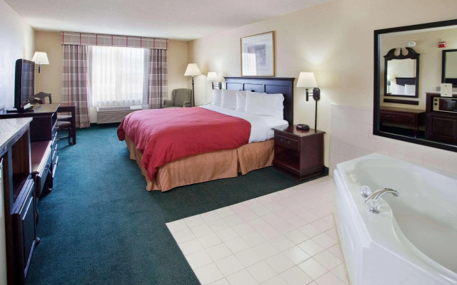 Country Inn & Suites by Radisson, Hiram, GA