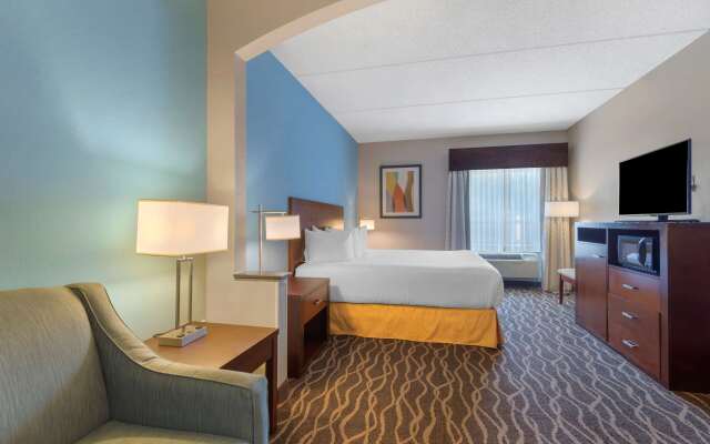 Best Western Plus Suites-Greenville