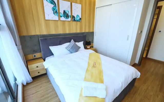 Hi.Home Apartment at Vinhomes Metropolis