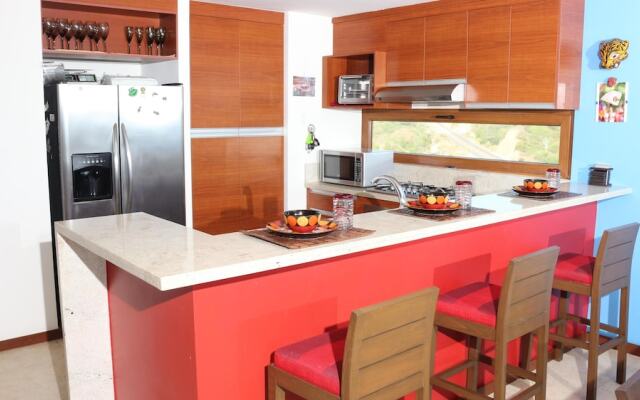 Borneo 701 Alamar - 3 Br Apts