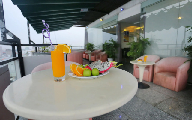 Gold Hotel Da Nang by Haviland