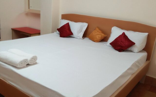 Hotel Pleasant Hill Residency