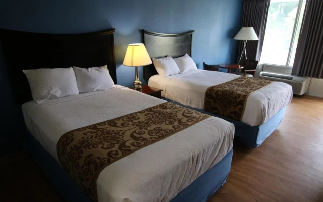 Economy Inn & Suites I-95 Exit 145 - Battleboro