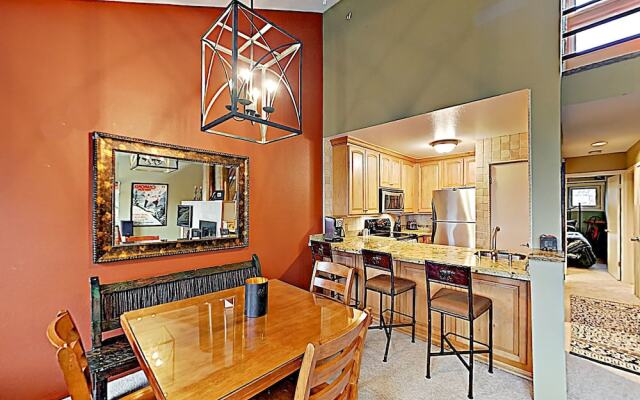 Bighorn #13E - 2 Br Condo