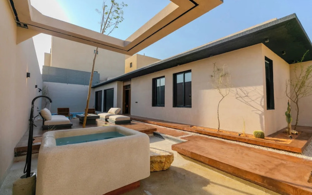 Portal Chalets With Private Pool-Al Arid