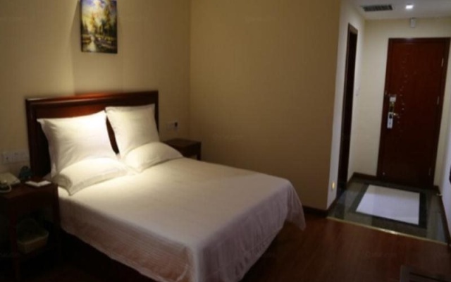 GreenTree Inn Henan Shangqiu Sui County Suizhou Avenue Beihu Business Hotel – Guest Rooms – Shangqiu