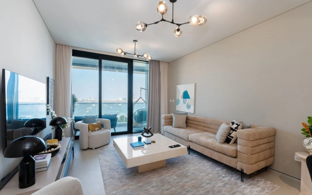 Stylish Address JBR 3BR w Ain Dubai View