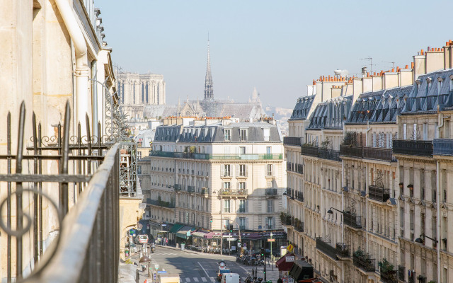 Hotel Des Nations Saint Germain