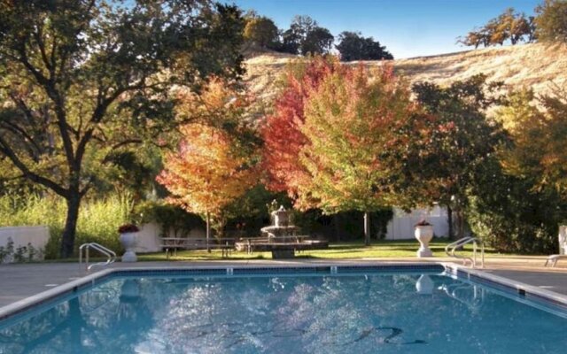 Vichy Springs Resort