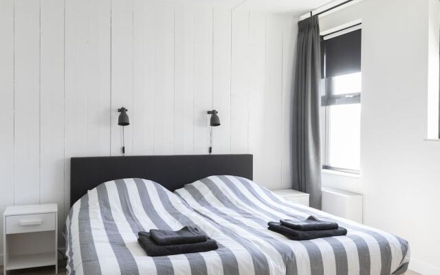 Beautiful Apartment in Bergen aan Zee Near Seabeach