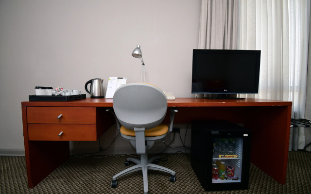 Radisson Ciudad Empresarial