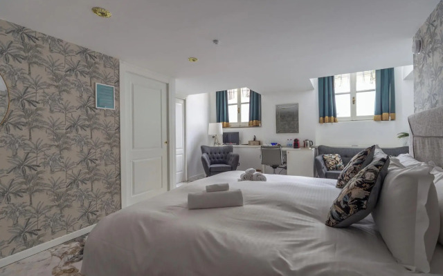 Duomo Smart Suites