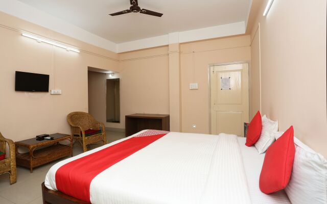 OYO 5518 near Beltola