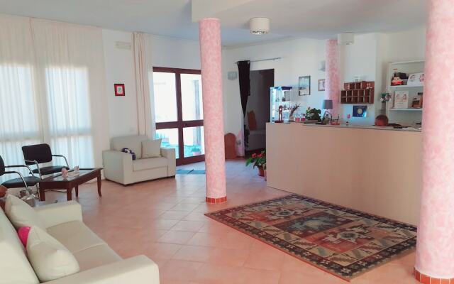 Hotel Bena e Traes