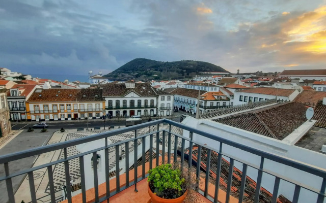 Azoris Angra Garden